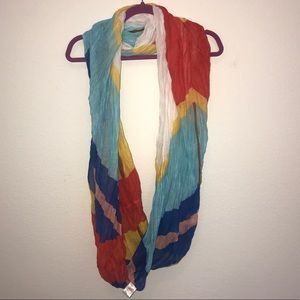 Lightweight infinity scarf